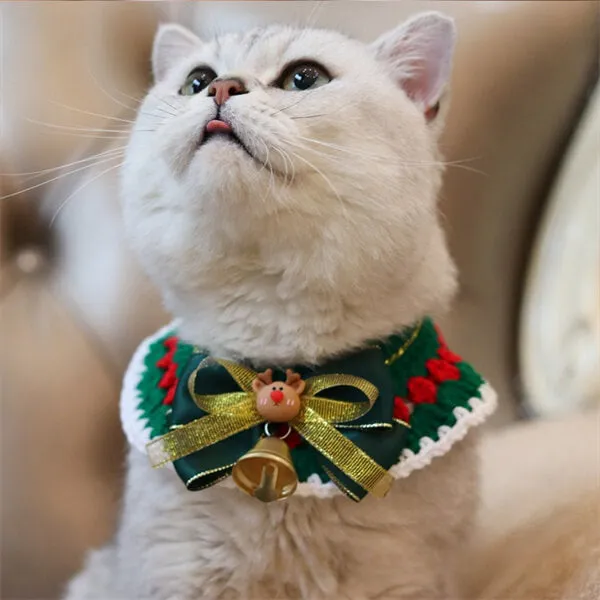 Christmas Cat Collar - Crocheted Neckwear for Festive Pet Dress-Up and Holiday Decor