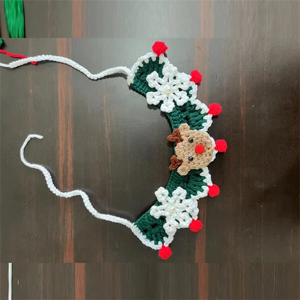 Christmas Cat Collar - Crocheted Neckwear for Festive Pet Dress-Up and Holiday Decor