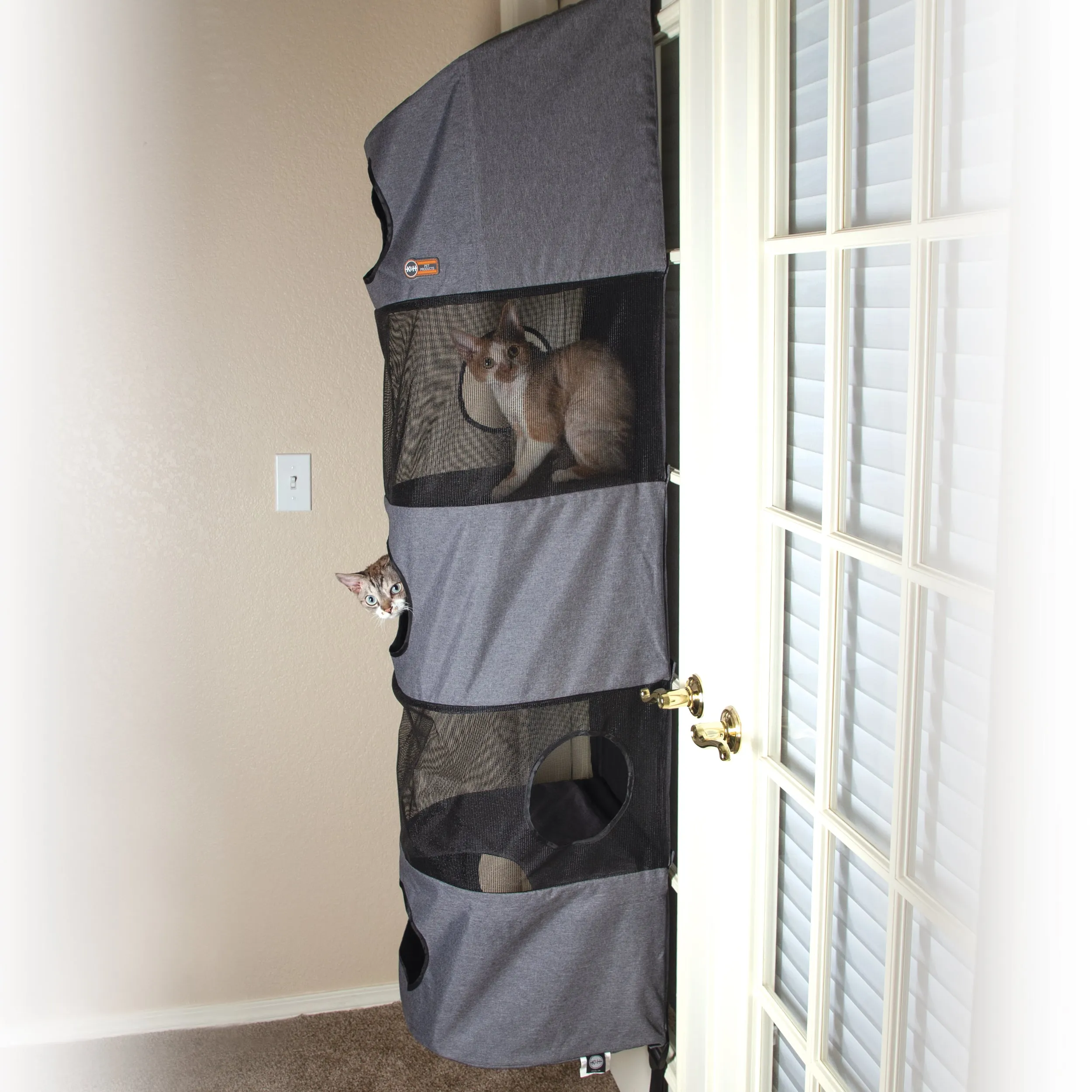 K&H Hangin’ Cat Condo / Hangin’ High Rise Cat Tree