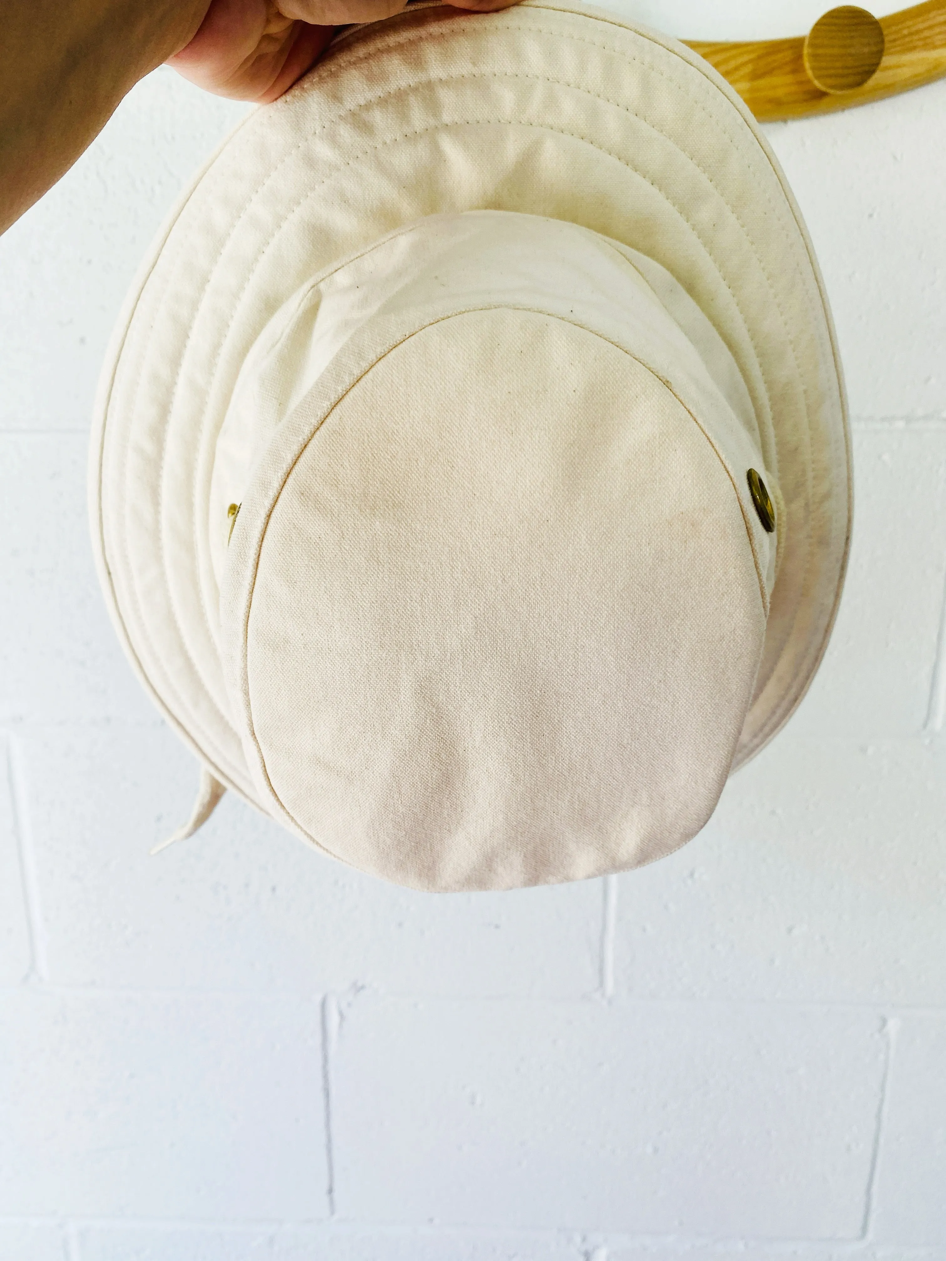 Tilley T5 Cream Brimmed Hat, Adult LG (7 3/8)